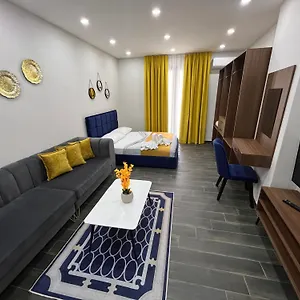 Andor Luxury & Duplex *** Kryemëdhej