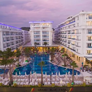 Resort Grand Blue Fafa Resort&spa, Kryemëdhej
