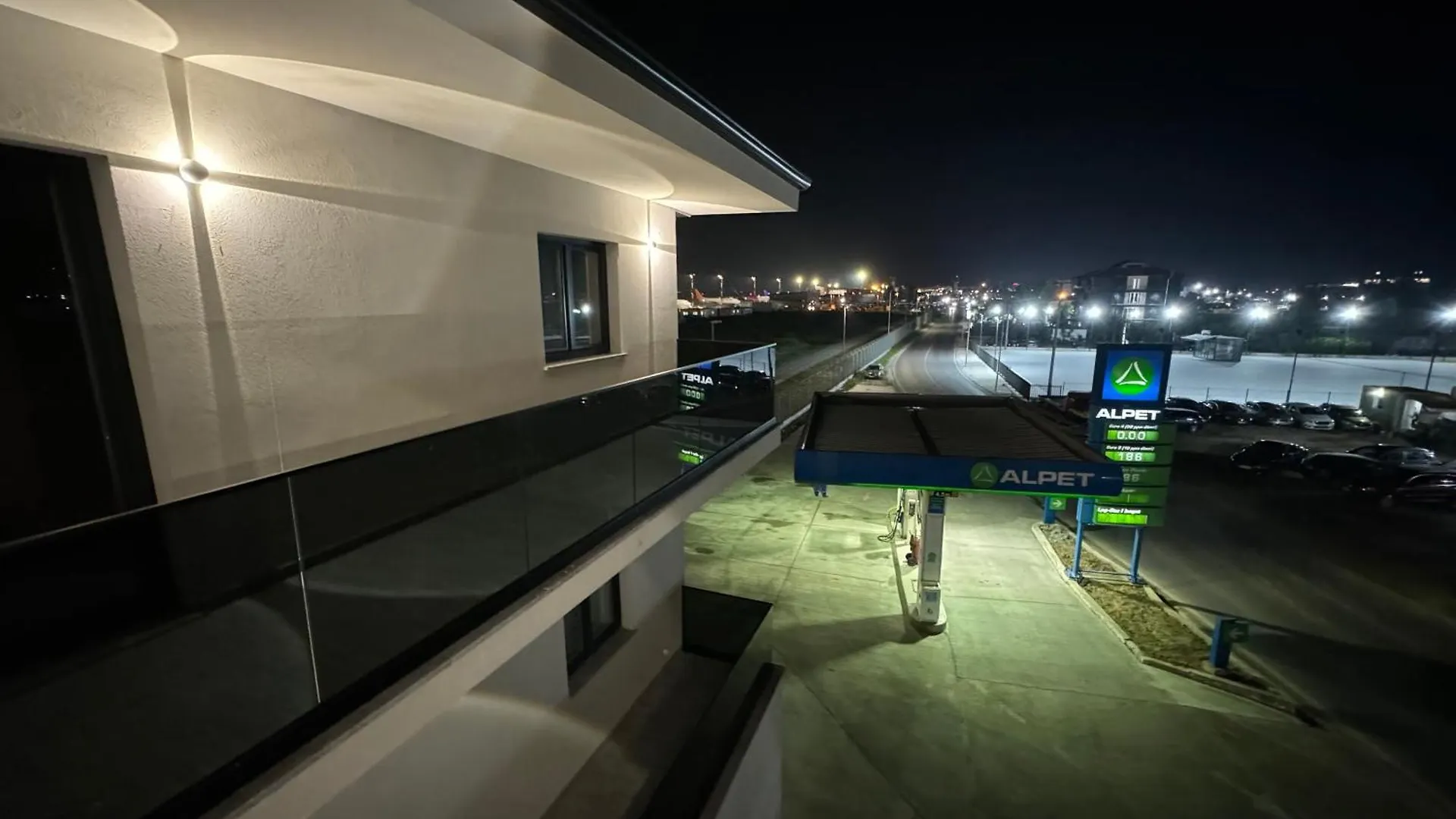 ***  Side Airport Hotel Kruje Albania
